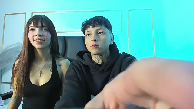 Snapshot of Sky_n_Zayn chatting on 04/12/26, 12:32 Sky n Zayn online show from 04/12/26, 12:32