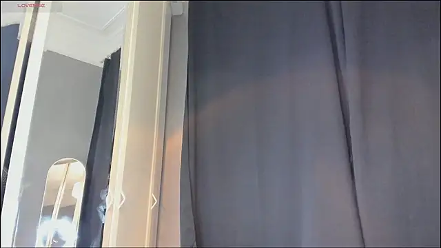 Snapshot of mint_ray chatting on 03/30/26, 03:35 mint ray online show from 03/30/26, 03:35