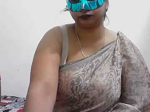 Snapshot of hard_to_do__ chatting on 04/09/26, 05:29 hard to do online show from 04/09/26, 05:29