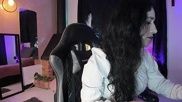 Snapshot of Vicky_Angeel chatting on 05/23/26, 01:22 Vicky Angeel online show from 05/23/26, 01:22