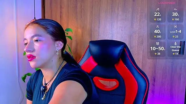 Snapshot of Victoria_Rous chatting on 03/19/26, 08:24 Victoria Rous online show from 03/19/26, 08:24