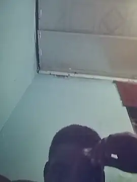 Snapshot of blackhemmar chatting on 04/21/26, 11:40 blackhemmar online show from 04/21/26, 11:40