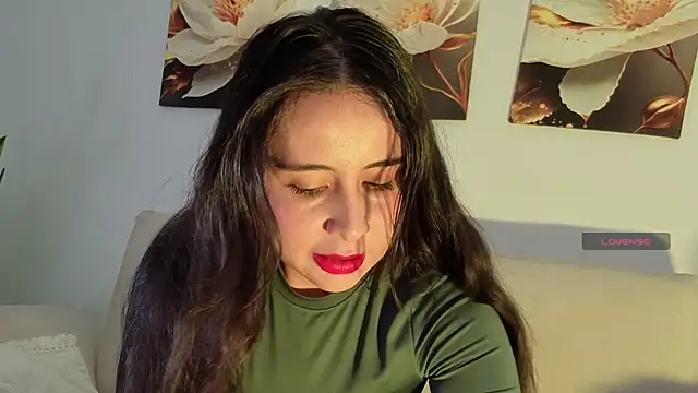 Snapshot of Viioletcollins chatting on 04/02/26, 02:53 Viioletcollins online show from 04/02/26, 02:53