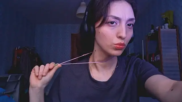 Snapshot of CindyLight chatting on 03/24/26, 03:39 CindyLight online show from 03/24/26, 03:39