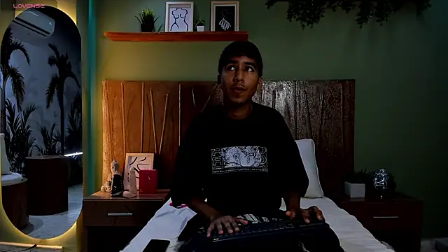 Ender h0tt online show from 07/03/26, 08:59