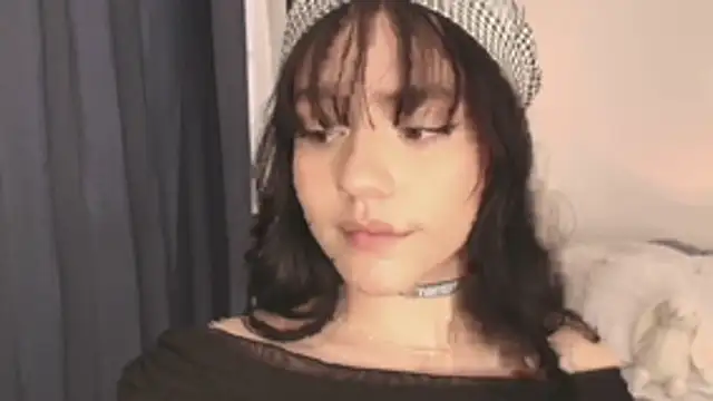 Katiieee online show from 06/28/26, 09:10