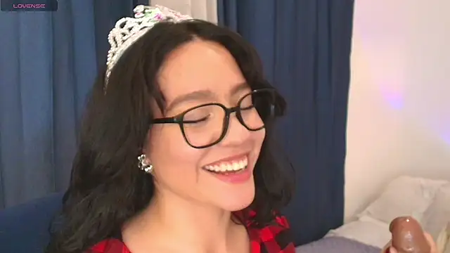 Katiieee online show from 07/18/26, 03:44