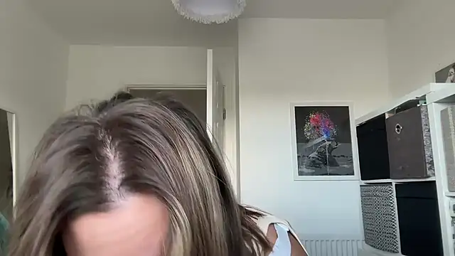 Snapshot of annabellewarick chatting on 03/14/26, 01:16 annabellewarick online show from 03/14/26, 01:16