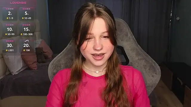 Snapshot of Kristy_Bell1 chatting on 04/14/26, 07:14 Kristy Bell1 online show from 04/14/26, 07:14