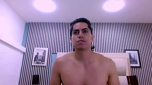 Snapshot of Alex_Wolft chatting on 04/06/26, 12:06 Alex Wolft online show from 04/06/26, 12:06