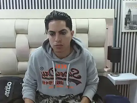 Snapshot of Alex_Wolft chatting on 04/24/26, 11:34 Alex Wolft online show from 04/24/26, 11:34