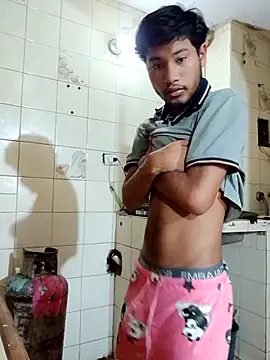 Snapshot of Rafael04_26 chatting on 03/14/26, 02:17 Rafael04 26 online show from 03/14/26, 02:17
