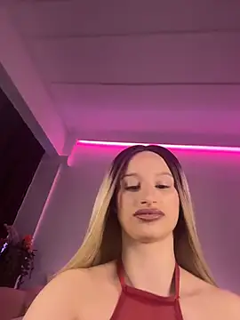 Snapshot of ScarletFlameee chatting on 04/03/26, 07:34 ScarletFlameee online show from 04/03/26, 07:34