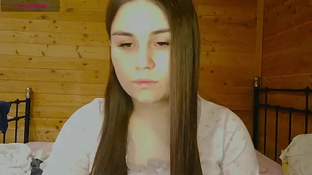 Snapshot of LucyMur chatting on 03/25/26, 09:54 LucyMur online show from 03/25/26, 09:54