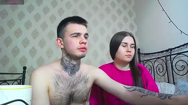 Snapshot of LucyMur chatting on 04/20/26, 09:27 LucyMur online show from 04/20/26, 09:27