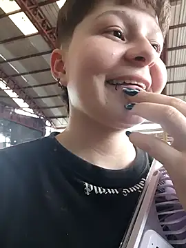 Snapshot of yuya_style chatting on 04/01/26, 08:06 yuya style online show from 04/01/26, 08:06