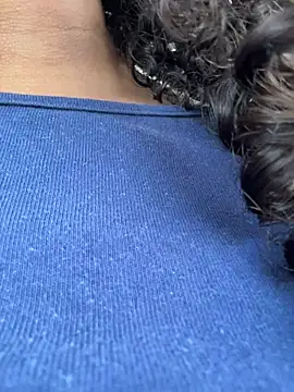 Snapshot of Bunny_fire chatting on 04/08/26, 07:03 Bunny fire online show from 04/08/26, 07:03