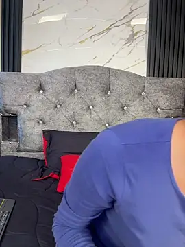 Snapshot of Bunny_fire chatting on 04/11/26, 07:07 Bunny fire online show from 04/11/26, 07:07