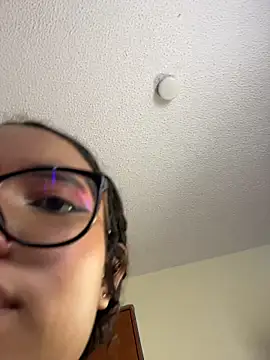 Snapshot of Bunny_fire chatting on 04/23/26, 07:16 Bunny fire online show from 04/23/26, 07:16