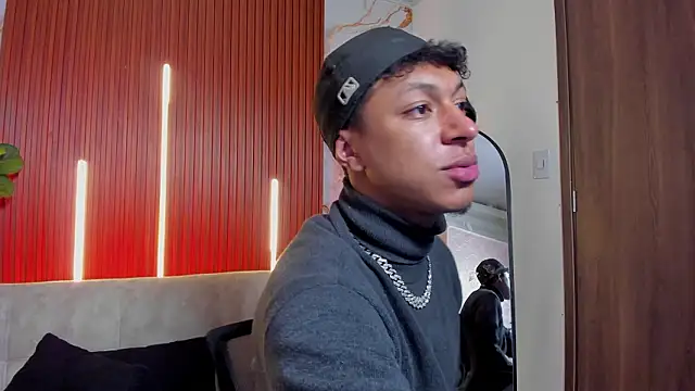 Jonathan Guzman  online show from 03/09/26, 02:26