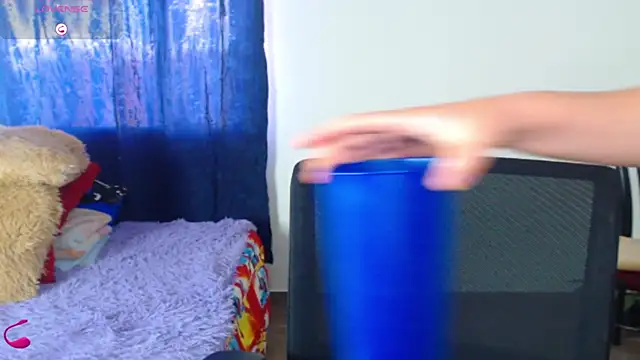 Snapshot of V_ALERY chatting on 03/21/26, 08:56 V ALERY online show from 03/21/26, 08:56