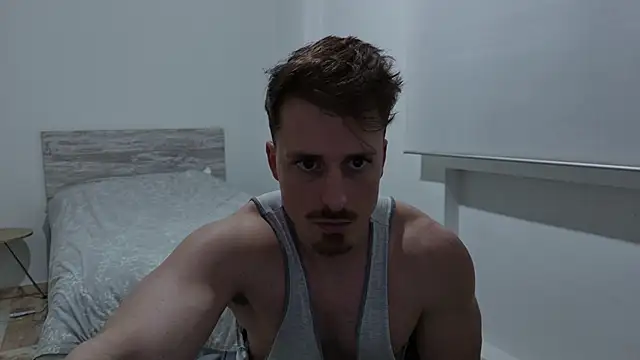 zeusoctavian1 online show from 03/08/26, 06:12