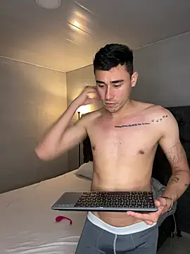 Snapshot of Adam_Grey chatting on 03/15/26, 04:51 Adam Grey online show from 03/15/26, 04:51