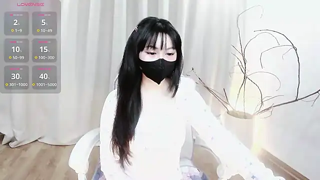 Snapshot of Sweet-Shuna chatting on 03/21/26, 01:32 Sweet-Shuna online show from 03/21/26, 01:32