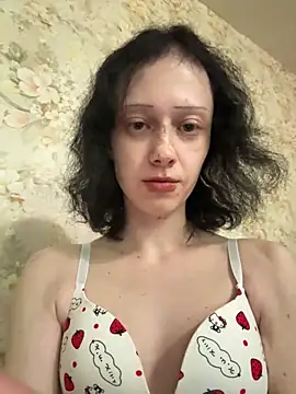 AmanitaXXX69 online show from 06/06/26, 08:08