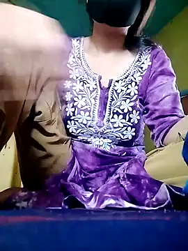 Snapshot of Divya3107 chatting on 04/16/26, 02:56 Divya3107 online show from 04/16/26, 02:56