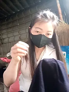 Snapshot of Bling-pusy chatting on 03/20/26, 12:04 Bling-pusy online show from 03/20/26, 12:04