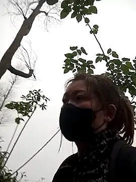 Snapshot of Bling-pusy chatting on 03/21/26, 08:52 Bling-pusy online show from 03/21/26, 08:52