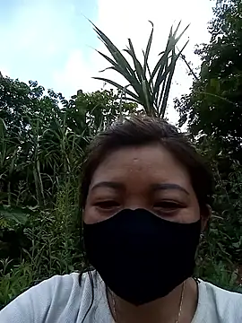 Snapshot of Bling-pusy chatting on 04/09/26, 07:14 Bling-pusy online show from 04/09/26, 07:14