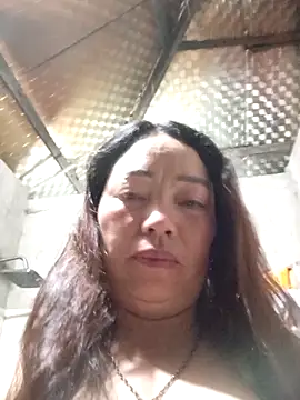 Snapshot of Yellow-pink chatting on 03/14/26, 10:04 Yellow-pink online show from 03/14/26, 10:04