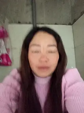 Snapshot of Yellow-pink chatting on 03/15/26, 11:33 Yellow-pink online show from 03/15/26, 11:33