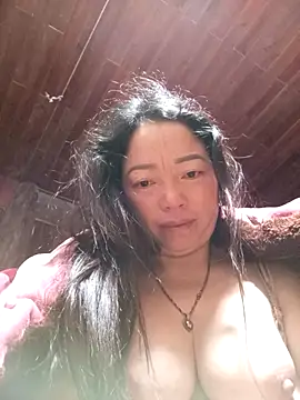 Snapshot of Yellow-pink chatting on 03/16/26, 08:24 Yellow-pink online show from 03/16/26, 08:24