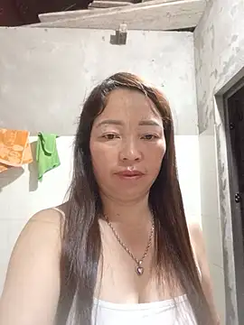 Yellow-pink online show from 07/05/26, 10:39