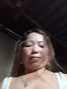 Yellow-pink online show from 07/22/26, 11:13