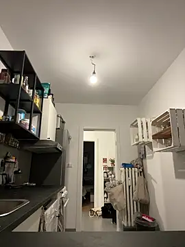 Snapshot of Fiebie_licious_ chatting on 04/07/26, 04:02 Fiebie licious online show from 04/07/26, 04:02