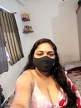 Snapshot of Tanvi_My_Girl chatting on 04/16/26, 07:42 Tanvi My Girl online show from 04/16/26, 07:42