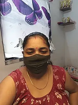 Snapshot of Tanvi_My_Girl chatting on 07/07/26, 05:32 Tanvi My Girl online show from 07/07/26, 05:32