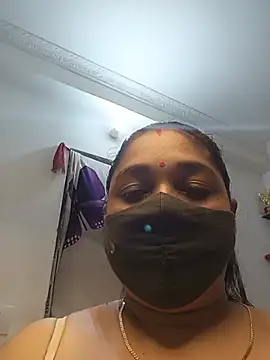 Snapshot of Tanvi_My_Girl chatting on 07/07/26, 01:37 Tanvi My Girl online show from 07/07/26, 01:37