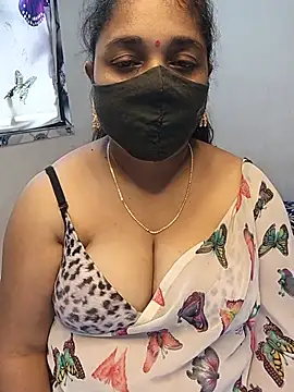 Snapshot of Tanvi_My_Girl chatting on 07/21/26, 05:43 Tanvi My Girl online show from 07/21/26, 05:43