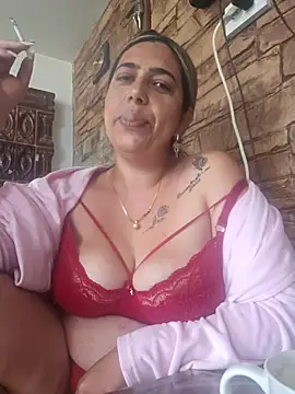 Snapshot of I_amAlthaea chatting on 04/25/26, 07:11 I amAlthaea online show from 04/25/26, 07:11