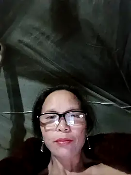 Snapshot of Tina6886 chatting on 03/26/26, 10:26 Tina6886 online show from 03/26/26, 10:26