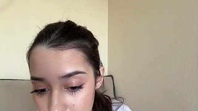 Snapshot of AdeleVelvet chatting on 03/24/26, 10:53 AdeleVelvet online show from 03/24/26, 10:53