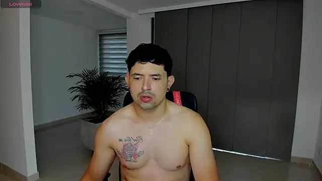 Snapshot of TroyeSavage chatting on 03/12/26, 11:27 TroyeSavage online show from 03/12/26, 11:27