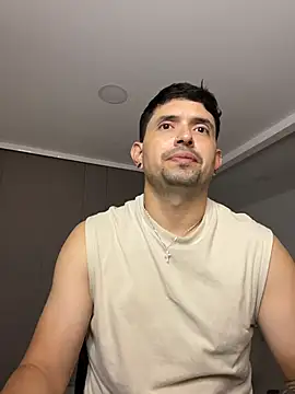 Snapshot of TroyeSavage chatting on 03/27/26, 11:21 TroyeSavage online show from 03/27/26, 11:21