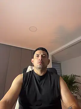 Snapshot of TroyeSavage chatting on 04/05/26, 11:07 TroyeSavage online show from 04/05/26, 11:07