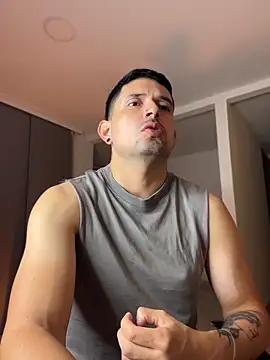 Snapshot of TroyeSavage chatting on 04/09/26, 10:09 TroyeSavage online show from 04/09/26, 10:09